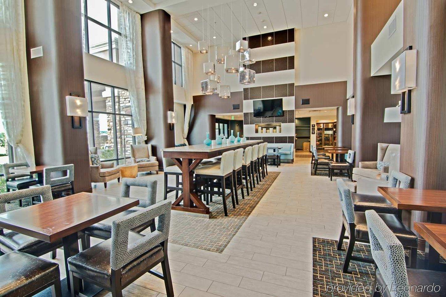 Hampton Inn & Suites Mobile Providence Park/Airport Экстерьер фото